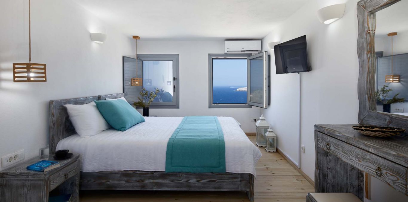 Symmetry Suites | Akrotiri, Santorini